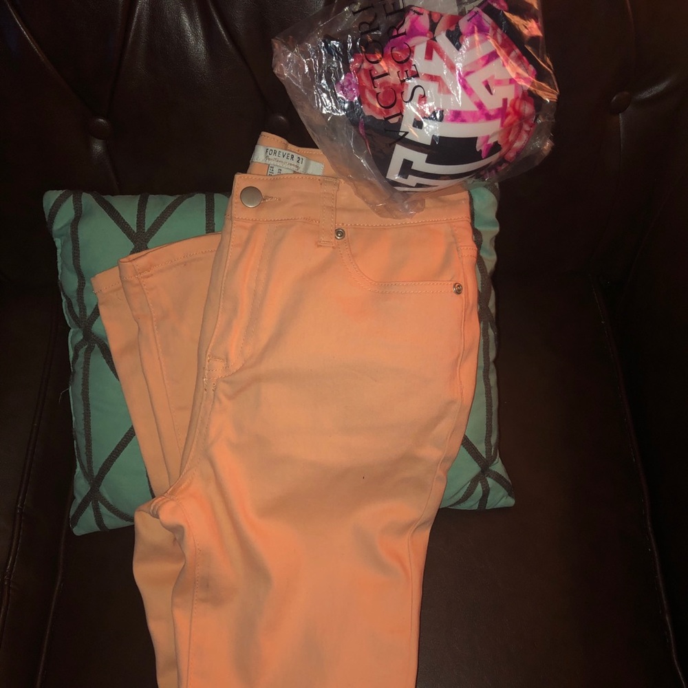 Peach 🍑 color Forever 21 Jeans size 25 Juniors